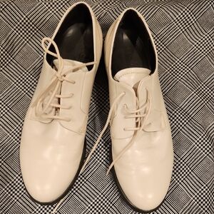 Ecco Tray Tech Cream Women's Oxfords Size 7.5